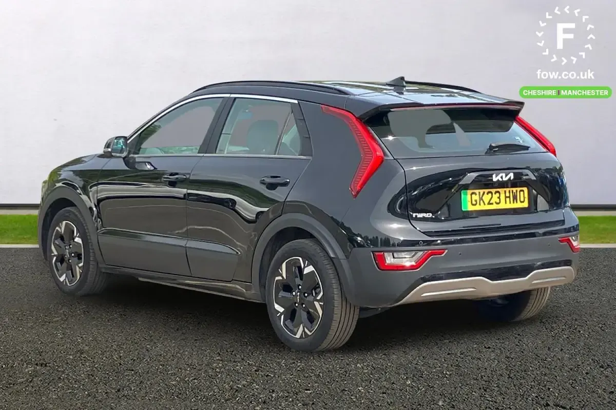 Used Kia Niro 150 kW (204 HP) 2023 Black SUV