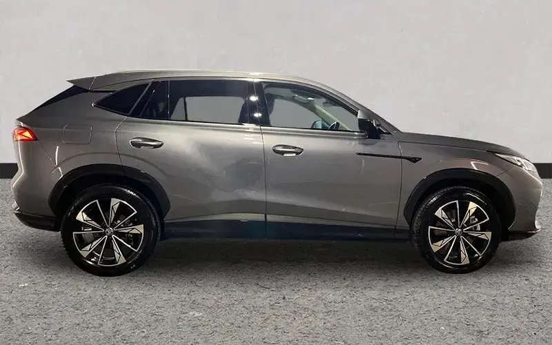 Used MG HS Trophy 224 HP (164 kW) 2026 SUV