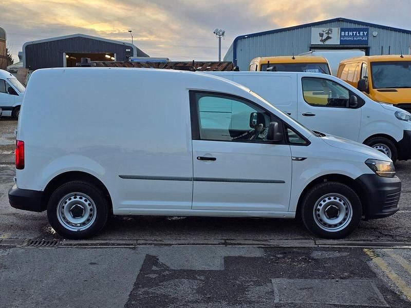 Used VW Caddy Startline 102 HP (75 kW) 2019 White MPV