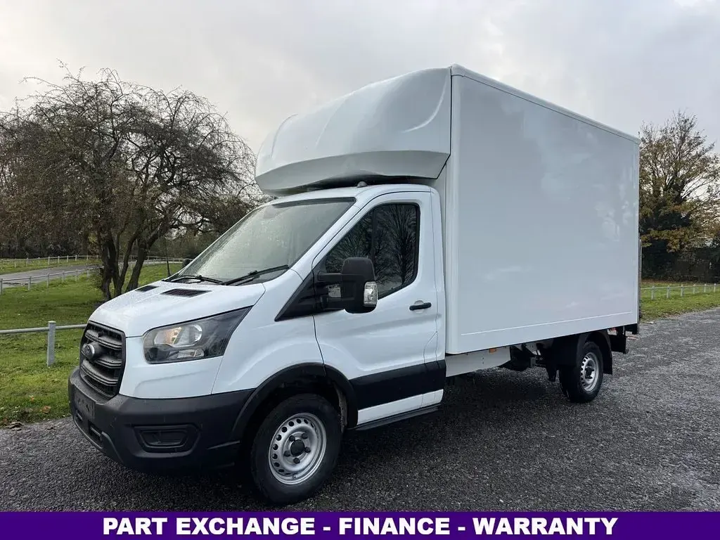 Used Ford Transit 130 HP (95 kW) 2021 White Van