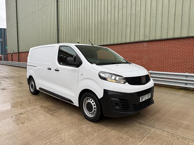 White Used 2023 Fiat Scudo Van | £13,499 (Fair price) - Image 1/4