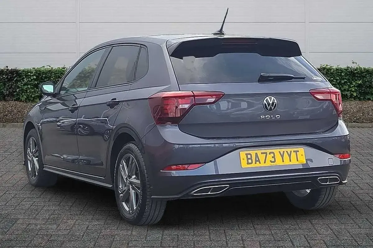 Used VW Polo R-line 95 HP (69 kW) 2023 Grey Hatchback