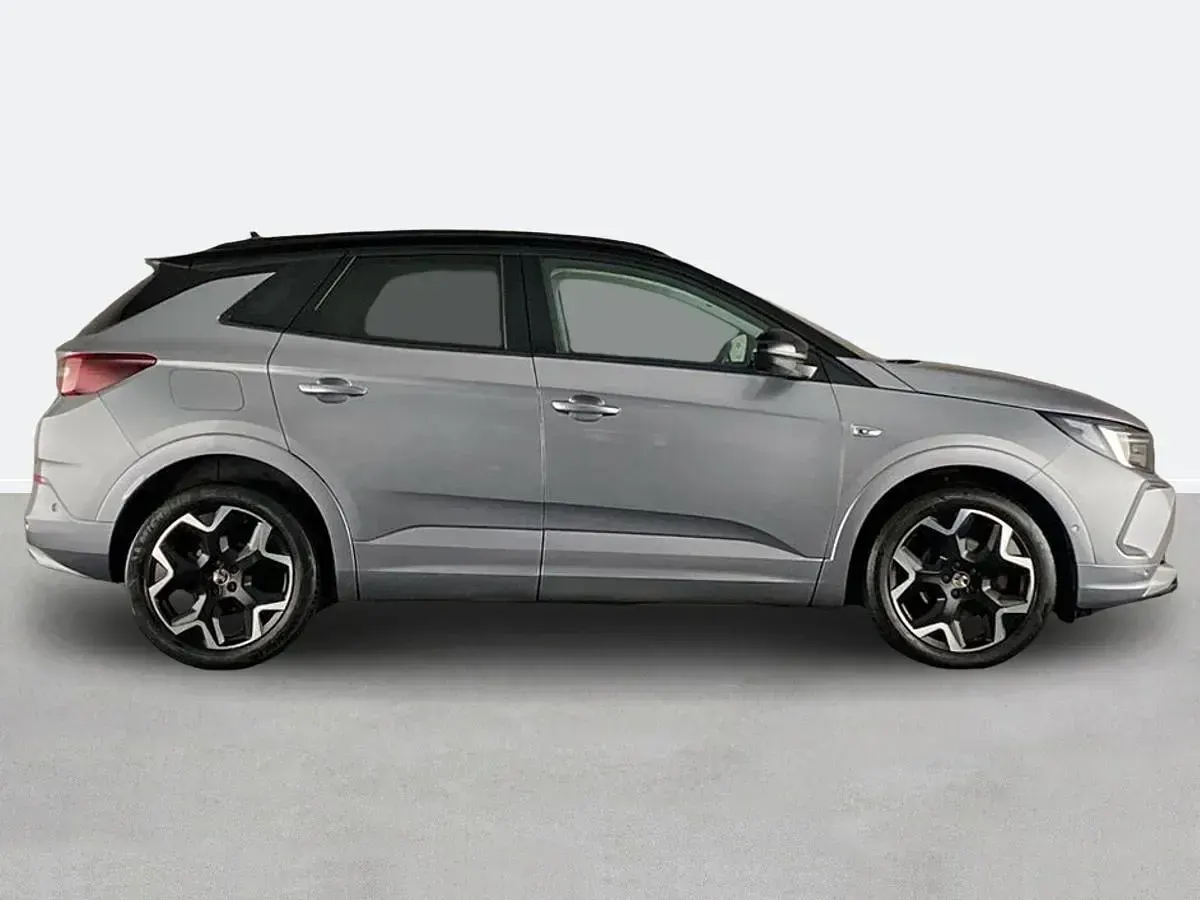 Used Vauxhall Grandland X Ultimate 128 HP (94 kW) 2023 Grey SUV