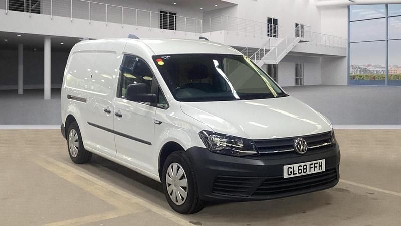 White Used 2018 VW Caddy Maxi Startline MPV | £8,694 (Fair price) - Image 1/4