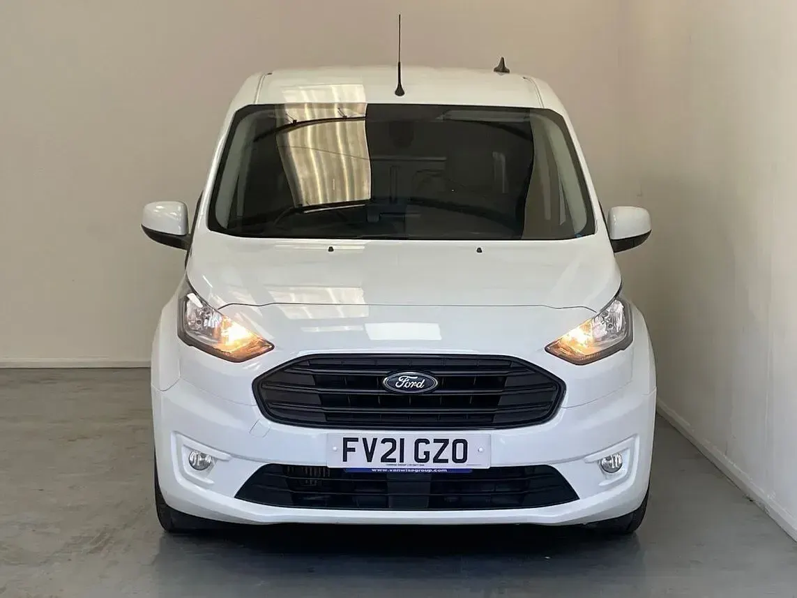 Used Ford Transit Limited 120 HP (88 kW) 2021 White Van