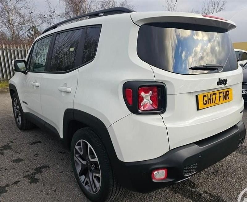 Used Jeep Renegade Night Eagle 120 HP (88 kW) 2017 Alpine white SUV