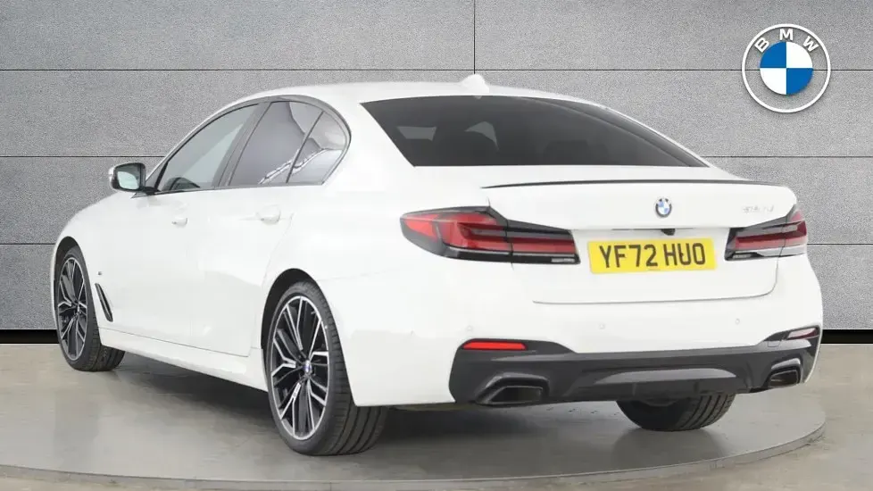 Used BMW 520 M Sport 190 HP (139 kW) 2022 White Sedan