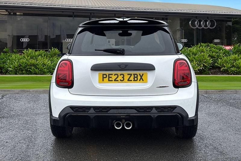 Used Mini John Cooper Works Hatch 2023 White Hatchback
