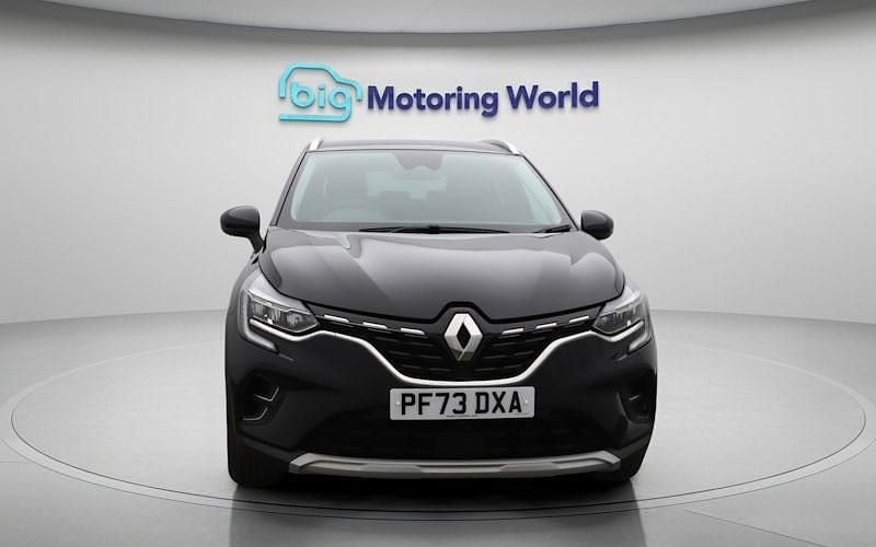 Used Renault Captur Techno 145 HP (106 kW) 2023 Black SUV