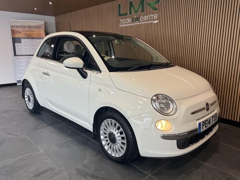 Used Fiat 500 Lounge 69 HP (50 kW) 2014 White Hatchback