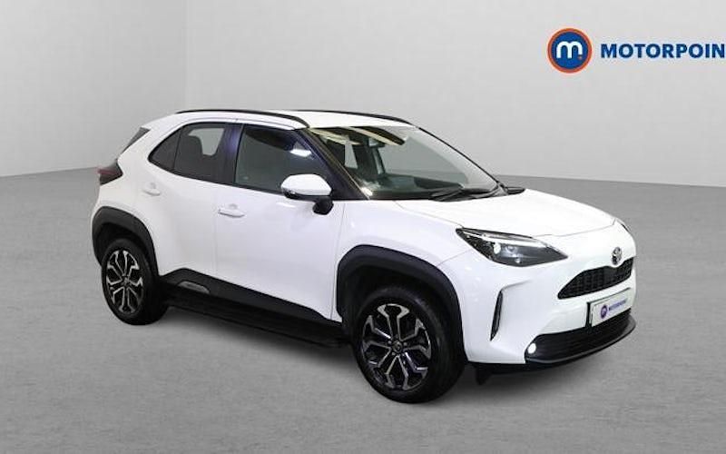 Used Toyota Yaris Hybrid Design 116 HP (85 kW) 2026 Estate