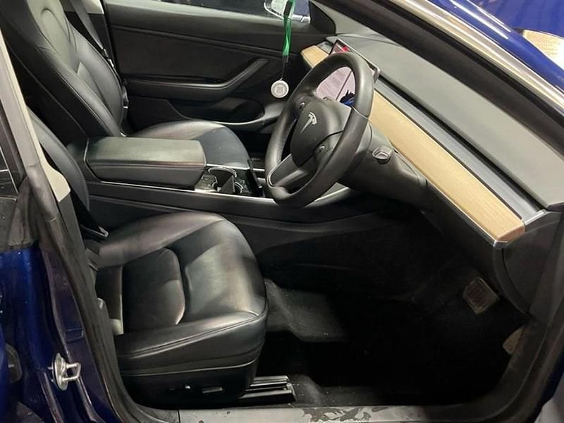 Used Tesla Model 3 254 kW (346 HP) 2020 Blue Sedan