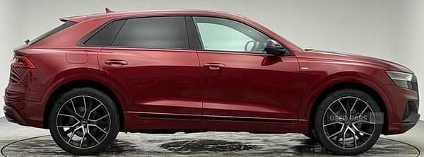 Used Audi Q8 Black Edition 286 HP (210 kW) 2021 Red SUV