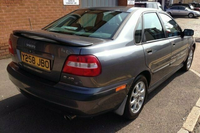 Used Volvo S40 122 HP (89 kW) 2001 Sedan