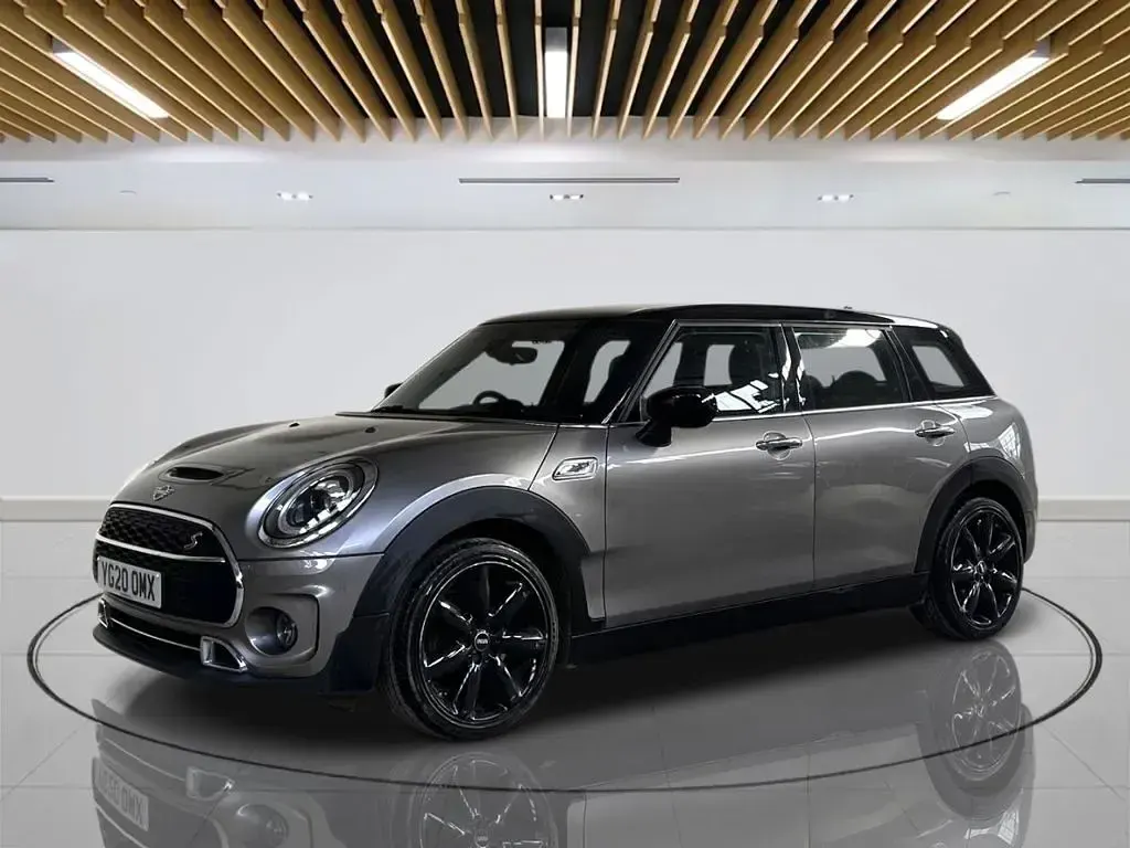 Used Mini Cooper Clubman Exclusive 192 HP (141 kW) 2020 Silver Estate