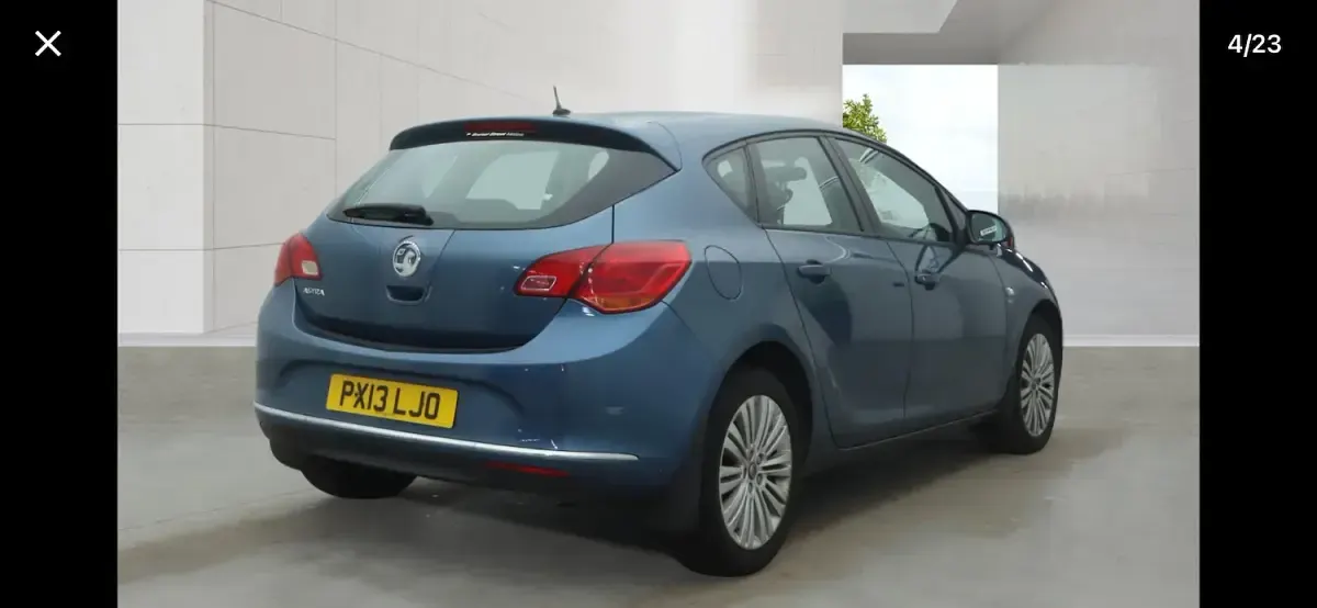 Used Vauxhall Astra 2013 Blue Hatchback