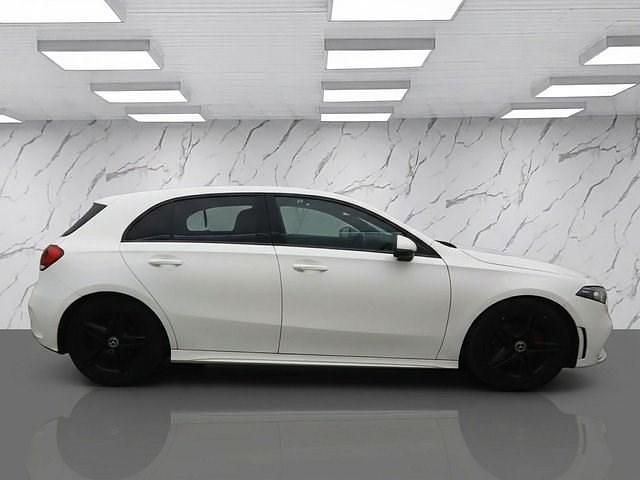 Used Mercedes A180 AMG line 136 HP (100 kW) 2020 White Hatchback