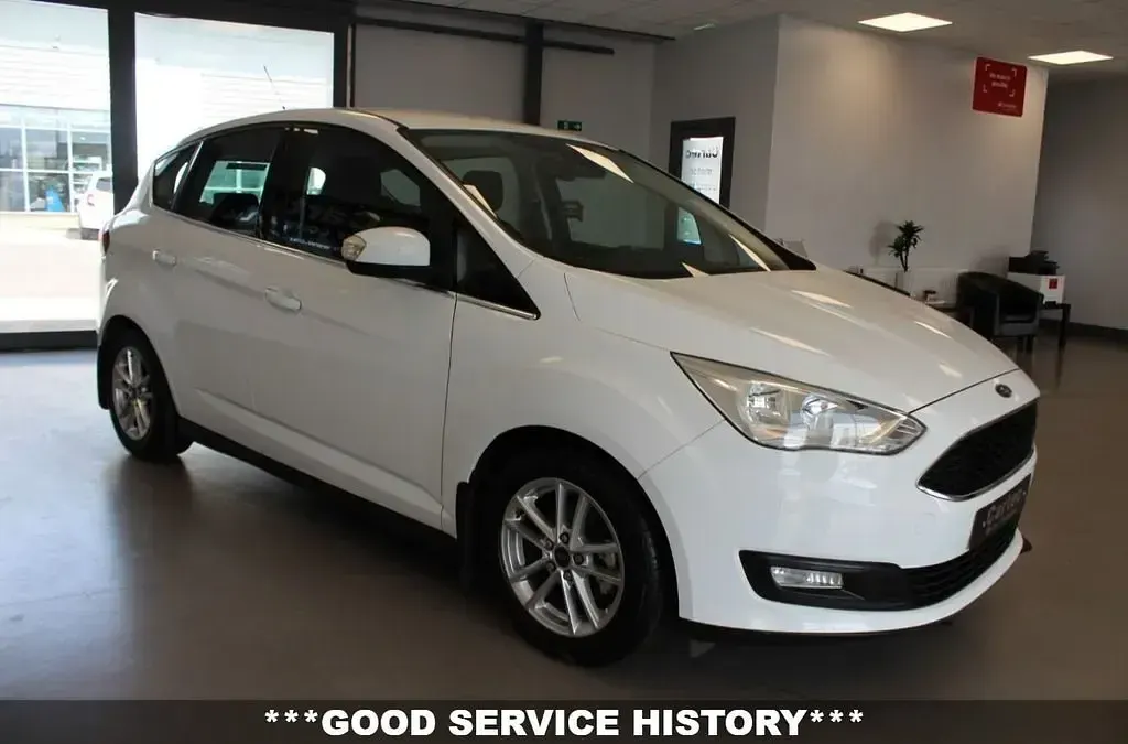 Used Ford C-MAX Zetec 120 HP (88 kW) 2015 White MPV