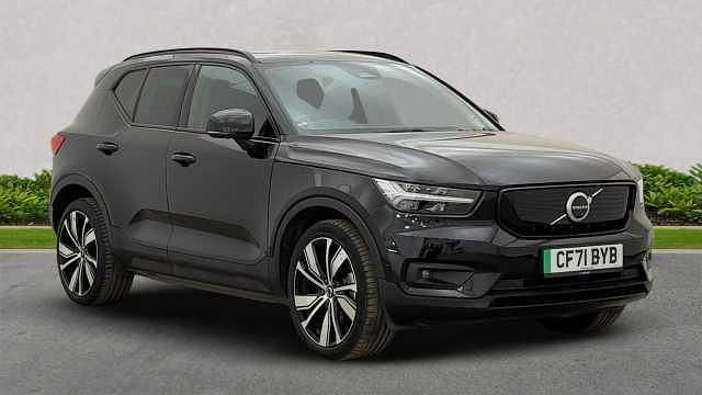 Black Used 2021 Volvo XC40 Pro SUV | £24,699 (Fair price) - Image 1/4