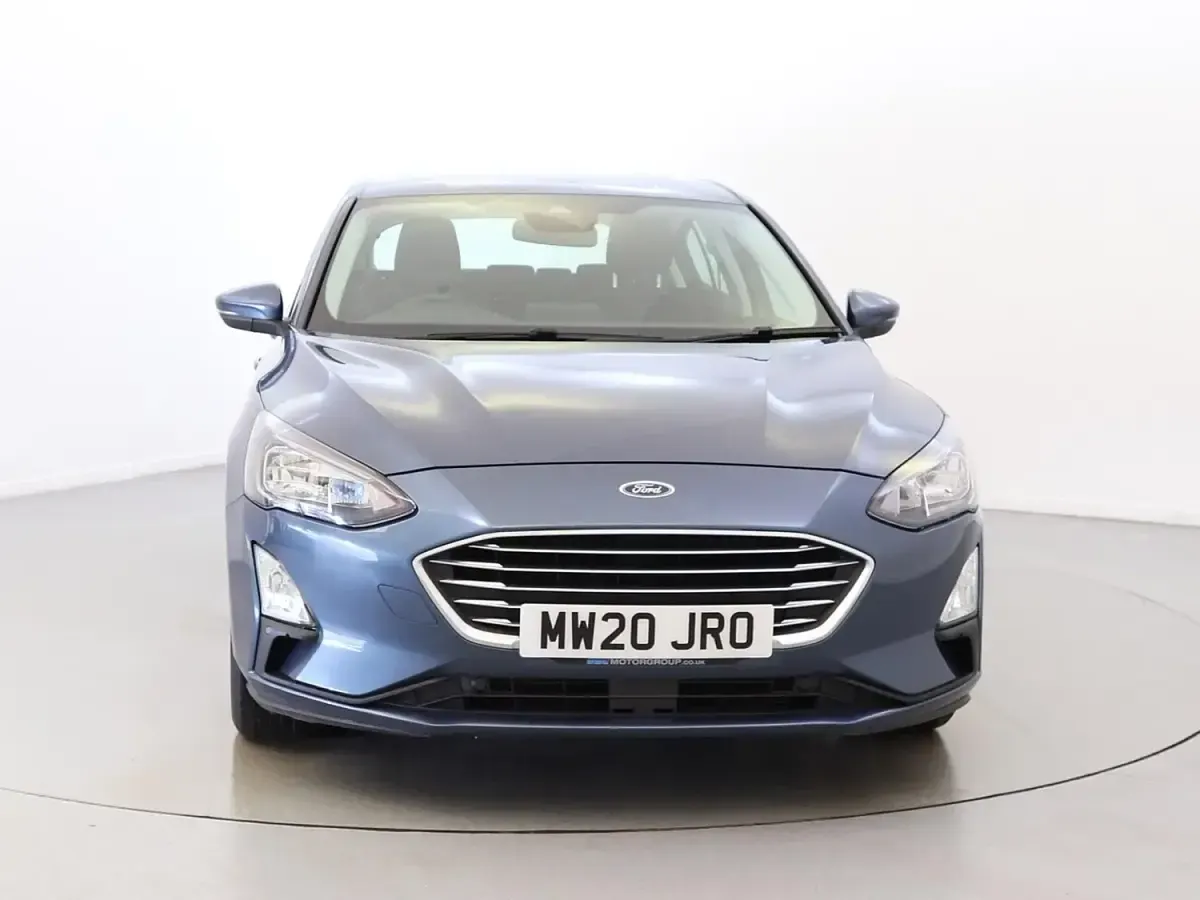 Usado Ford Focus Titanium 125 CV (91 kW) 2020 Azul Utilitario