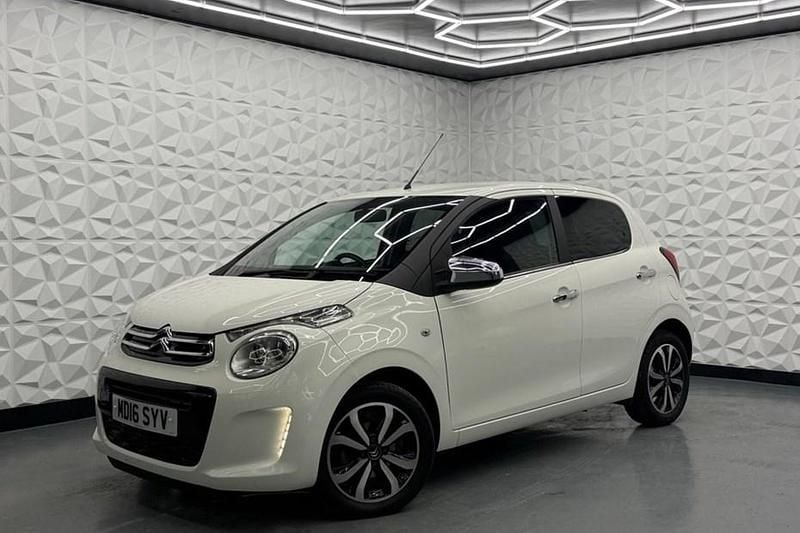 Used Citroën C1 Flair 68 HP (50 kW) 2016 White Hatchback