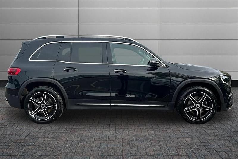 Used Mercedes GLB200 Executive 163 HP (119 kW) 2025 Black SUV