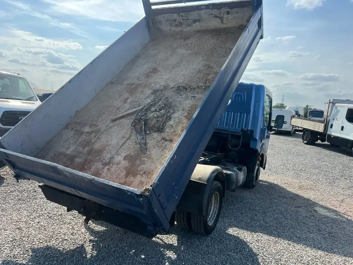 Used Nissan Cabstar 2010 Blue Pickup