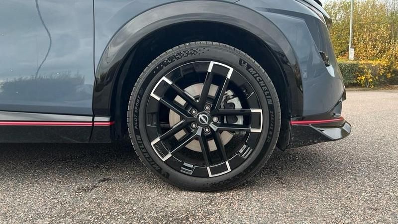 Used Nissan Ariya Nismo 319 kW (435 HP) 2025 Two tone  stealth grey/pearl black roof SUV