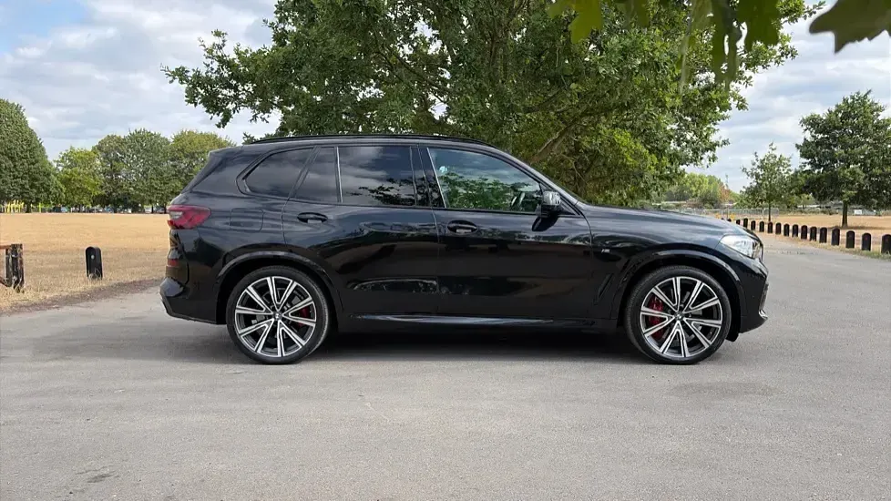 Used BMW X5 M Sport 335 HP (246 kW) 2022 Black SUV