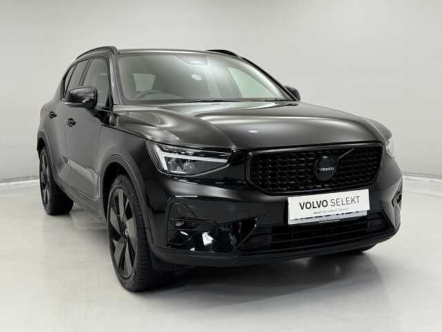 Used Volvo XC40 Plus 194 HP (142 kW) 2025 SUV