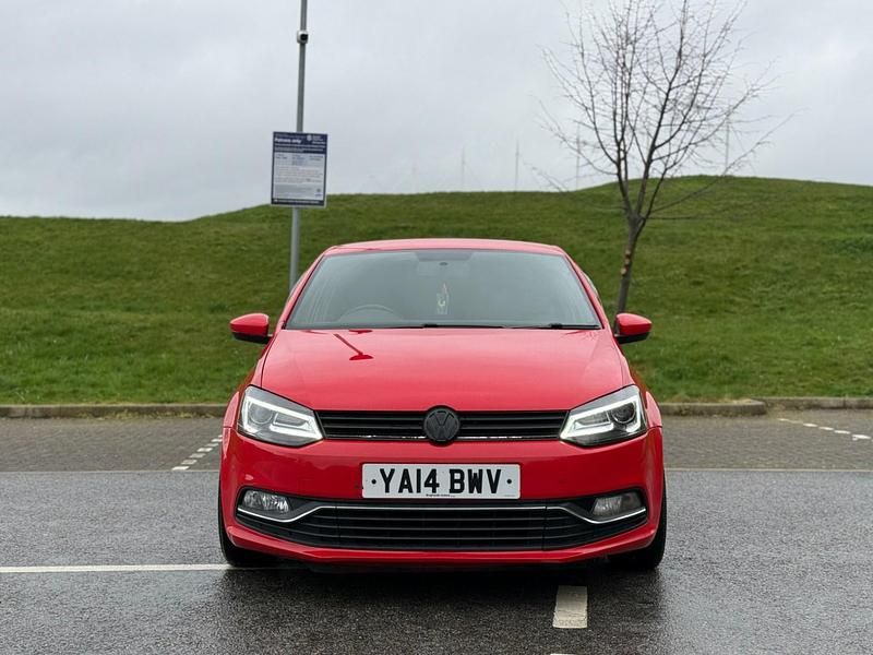 Used VW Polo SE 2014 Red Hatchback