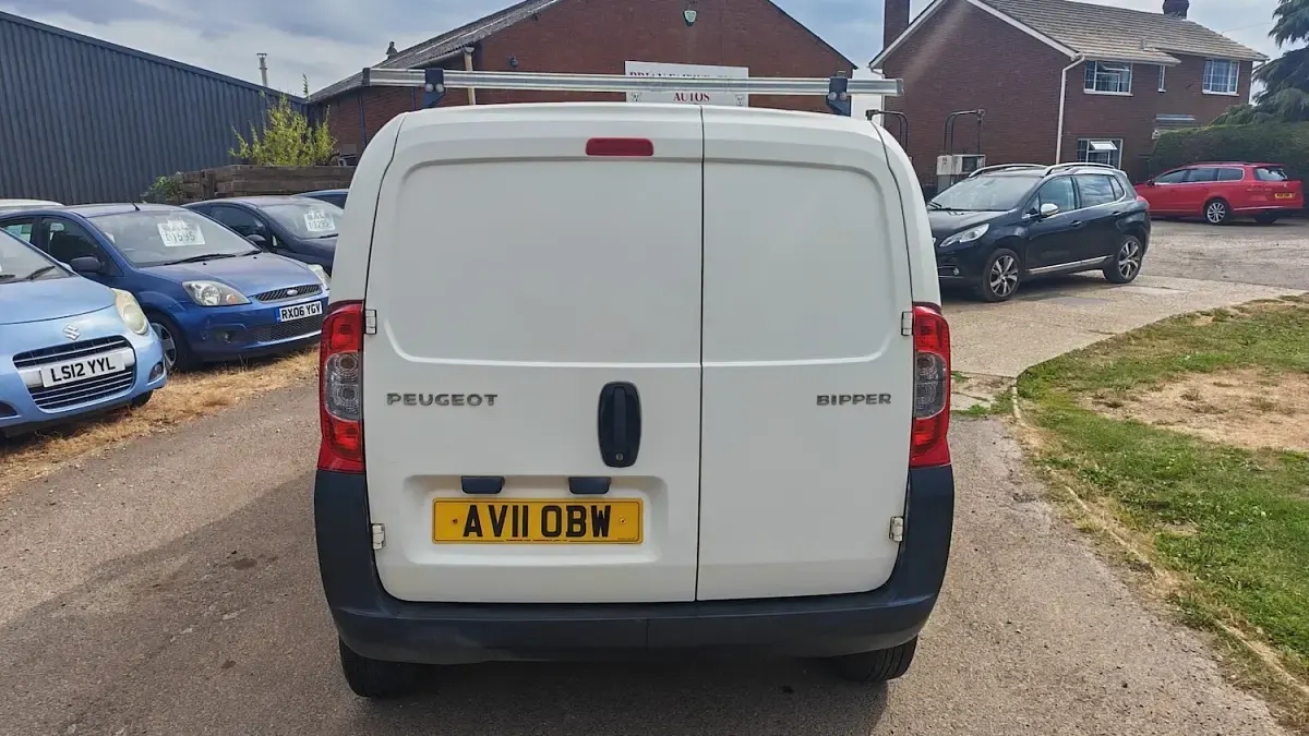 Used Peugeot Bipper 2011 White MPV