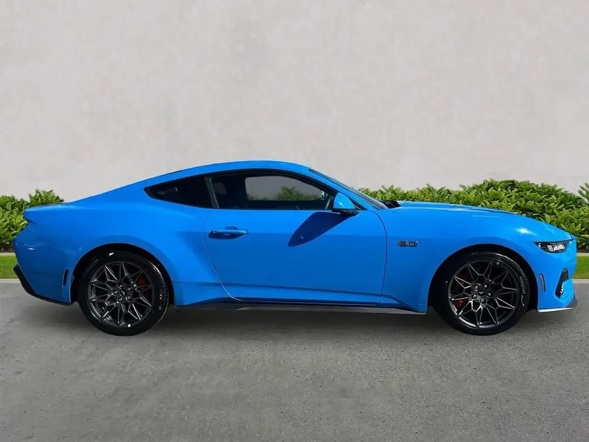 Used Ford Mustang GT 446 HP (328 kW) 2024 Blue Coupe