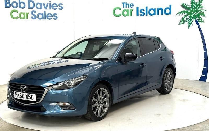Używany Mazda 3 Inclusive 121 KM (88 kW) 2018 Niebieski Hatchback