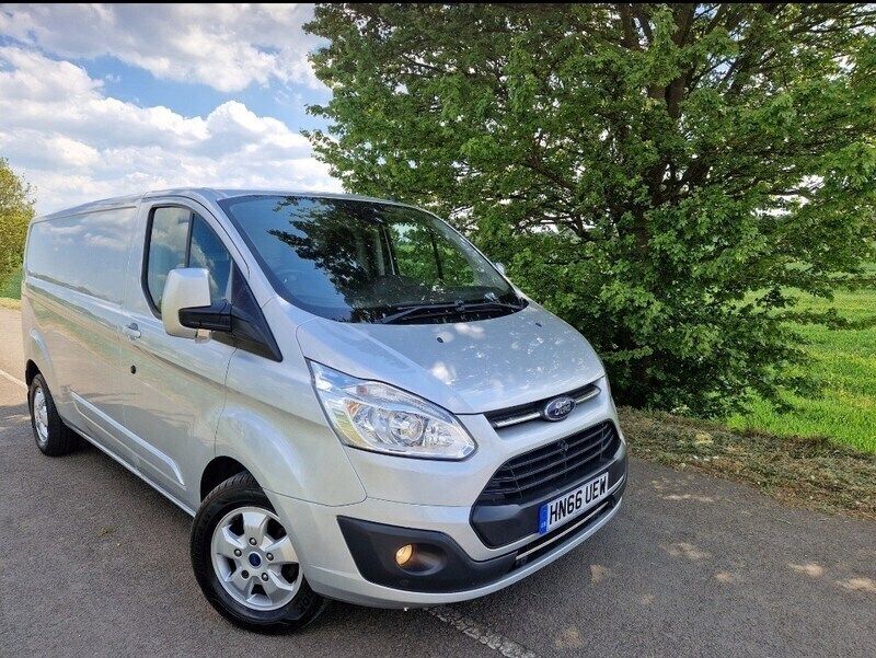 Silver Used 2016 Ford Transit Custom Limited Van | £9,995 (A bit pricey) - Image 1/3
