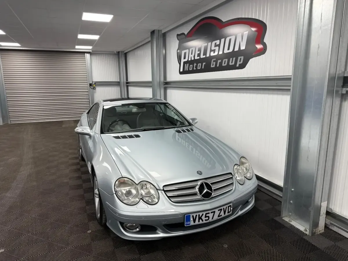 Used Mercedes SL350 272 HP (200 kW) 2007 Silver Cabriolet