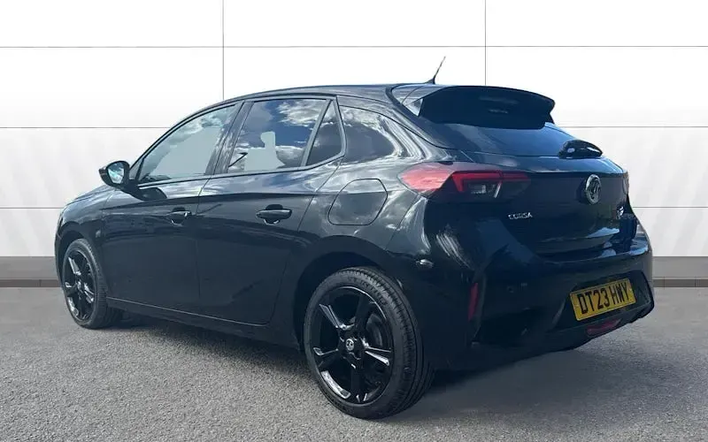 Second-hand Vauxhall Corsa 75 CP (55 kW) 2023 Negru Hatchback
