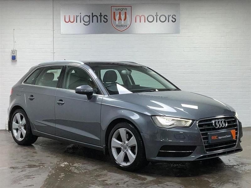 Used Audi A3 Sportback Sport 180 HP (132 kW) 2014 Grey Hatchback