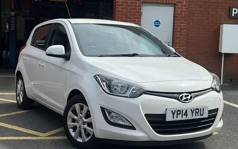 Used Hyundai i20 Active 84 HP (61 kW) 2014 Hatchback