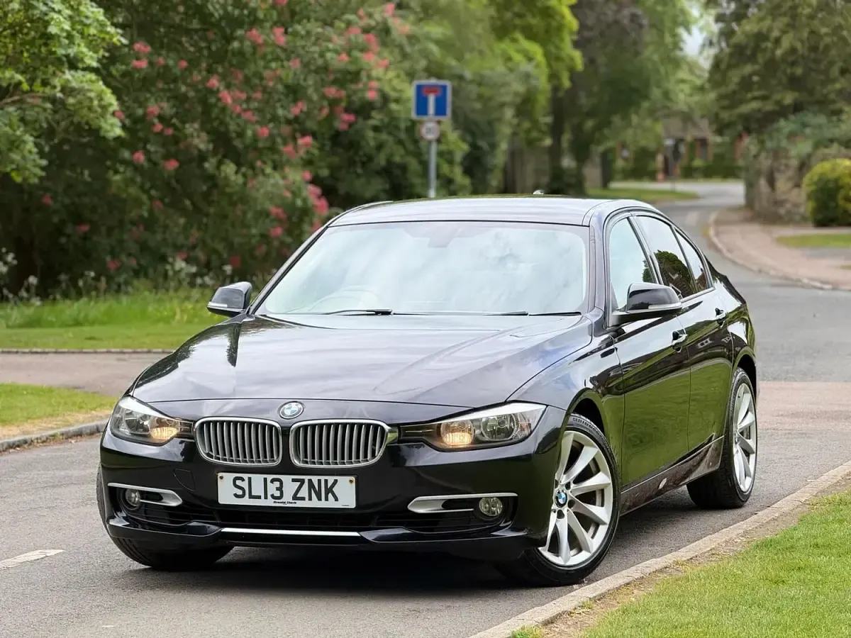 Used BMW 320 Advantage 2013 Black Sedan