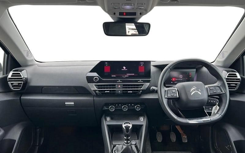 Used Citroën C4 PureTech 131 HP (96 kW) 2023 Hatchback