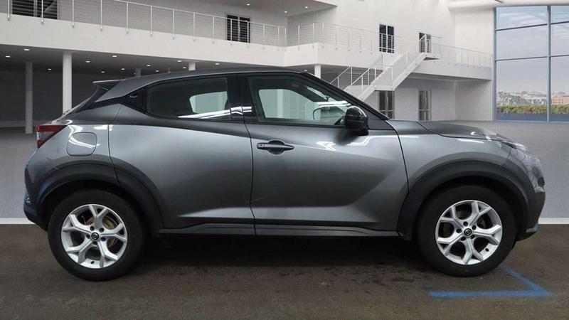 Used Nissan Juke Acenta 2020 Grey SUV
