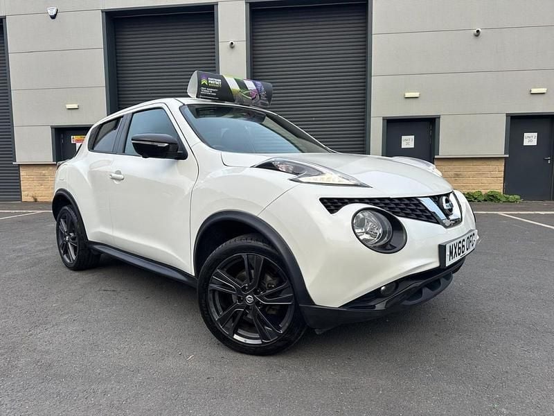 White Used 2016 Nissan Juke Tekna SUV | £5,395 (Fair price) - Image 1/4
