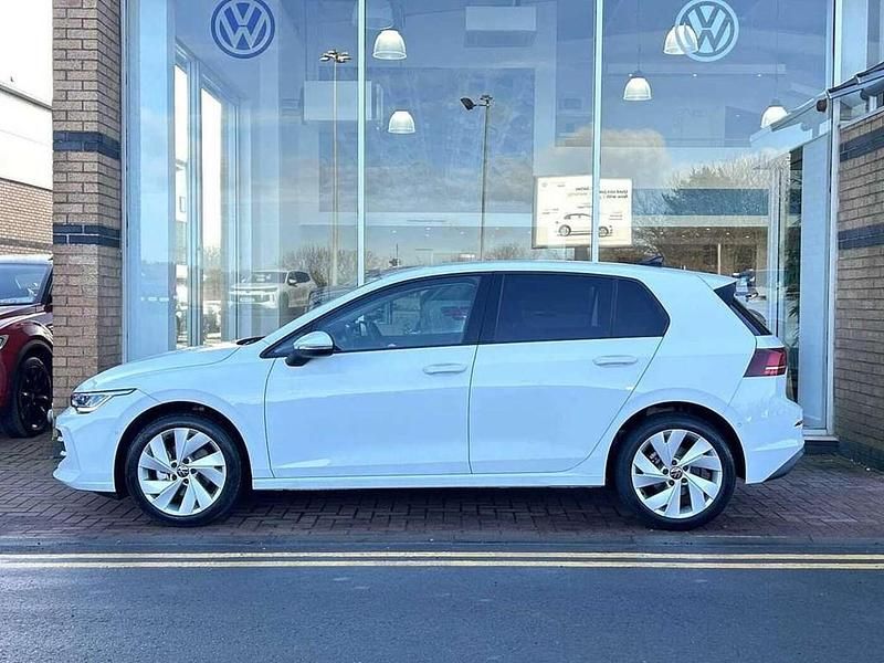 Used VW Golf VIII Match 115 HP (84 kW) 2025 White Hatchback