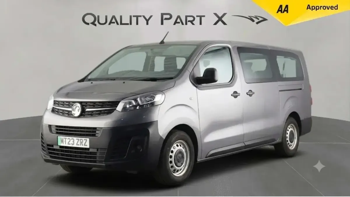 Used Vauxhall Vivaro 100 kW (136 HP) 2023 Grey MPV