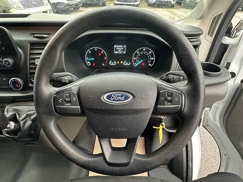 Used Ford Transit S 130 HP (95 kW) 2021 White Van