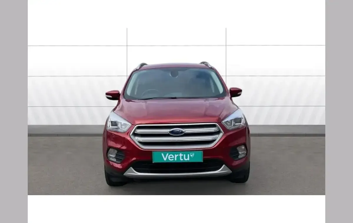 Używany Ford Kuga Titanium 180 KM (132 kW) 2019 Czerwony SUV