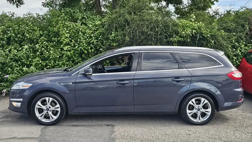 Used Ford Mondeo Titanium X 2013 Grey Estate