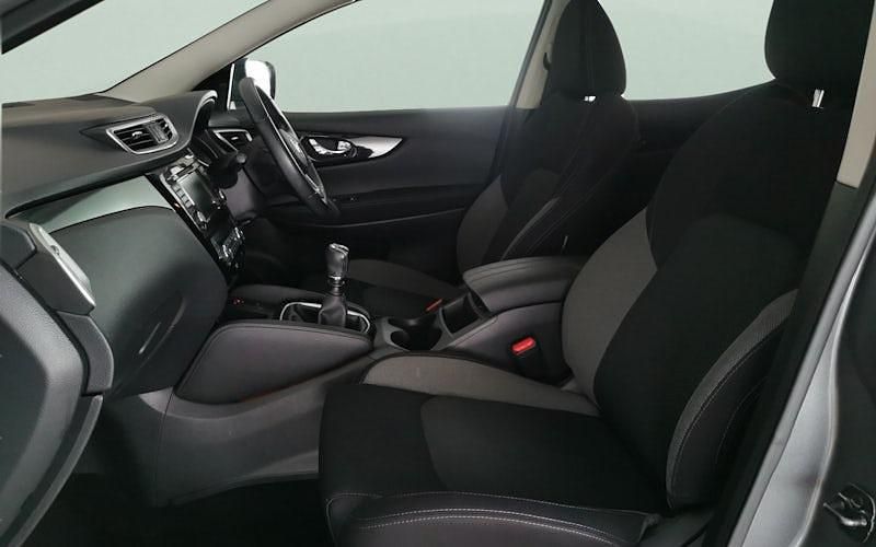 Used Nissan Qashqai N-Connecta 150 HP (110 kW) 2020 Grey SUV