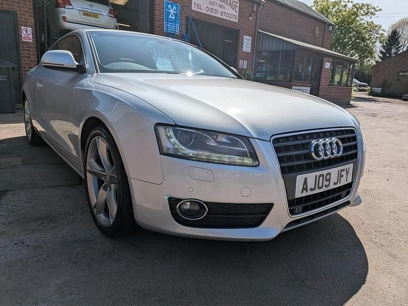 Used Audi A5 Sport 190 HP (139 kW) 2009 Silver Coupe